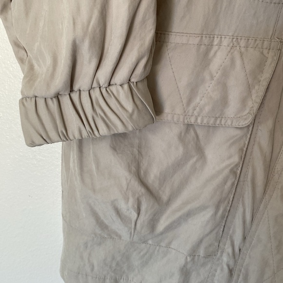 London Fog Trench Coat w/ Detachable Hood - Picture 6 of 6